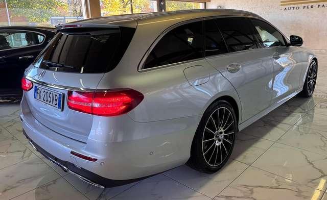 Mercedes-Benz E 220 Premium+LedColorati+Pelle+Tagliandi certificati