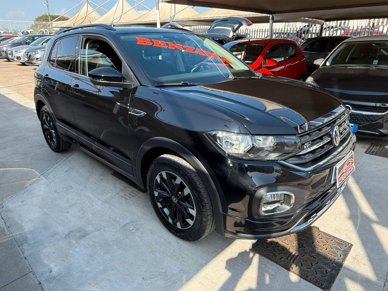 Volkswagen T-Cross 1.0 R-LINE