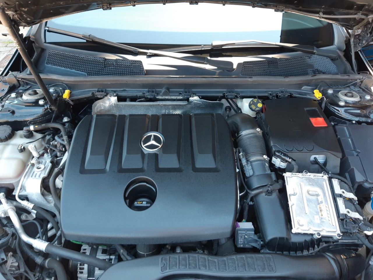 Mercedes-benz A 180 A 180 d Automatic Premium CON PACK AMG
