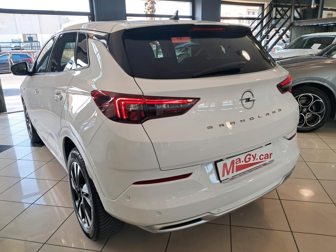 Opel Grandland 1.5 Ecotec aut. Business Elegance
