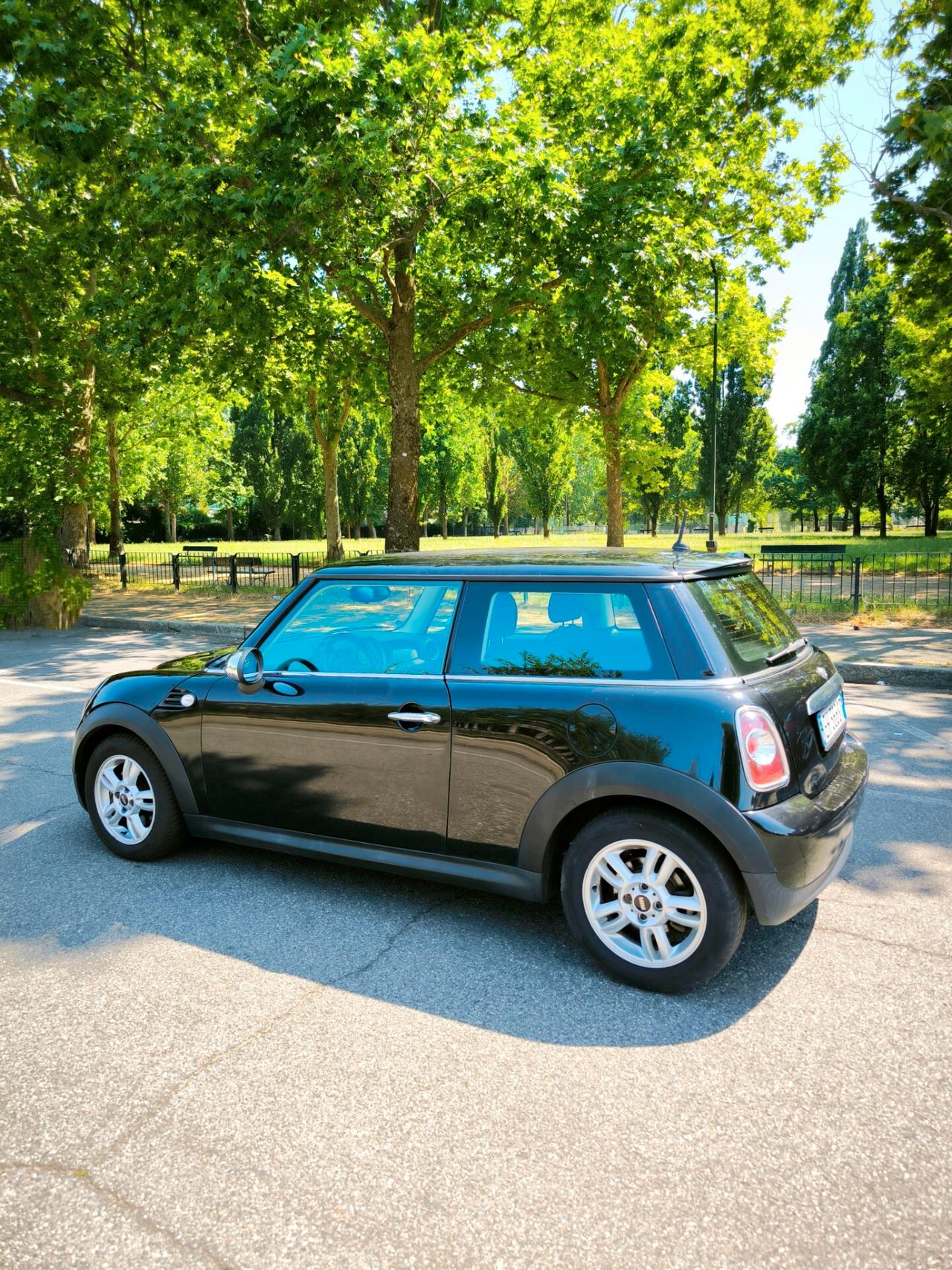 Mini 1.6 16V One (55kW) NEOPATENTATI