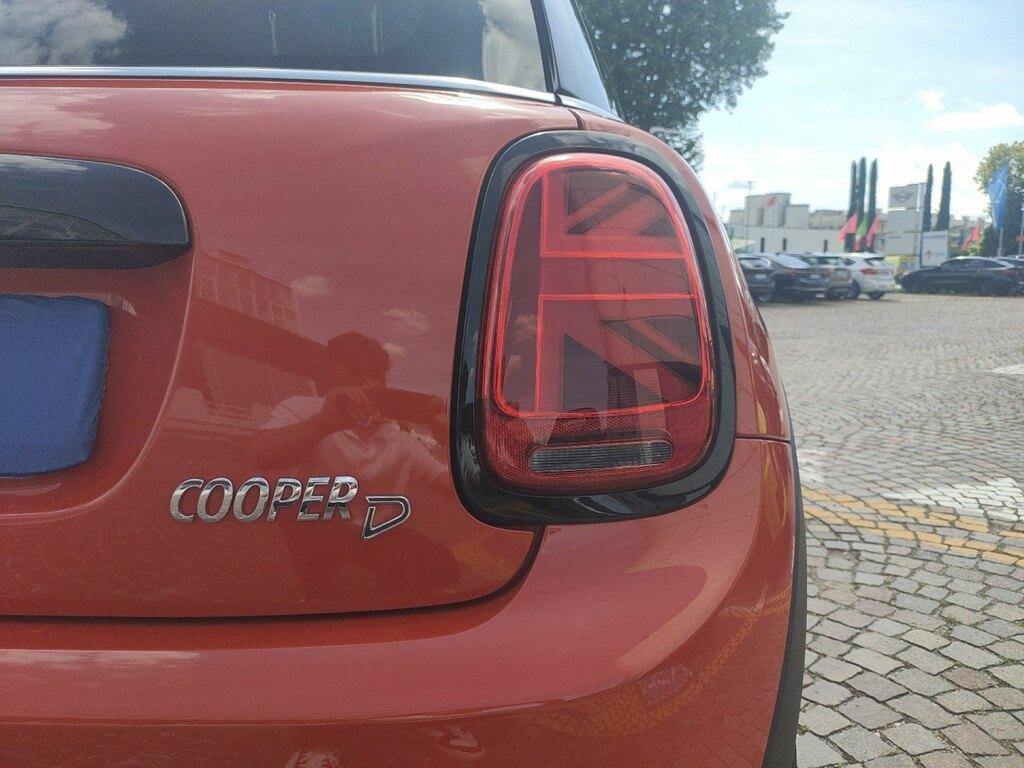 Mini Cooper D 1.5 TwinPower Turbo Cooper D Hype DCT