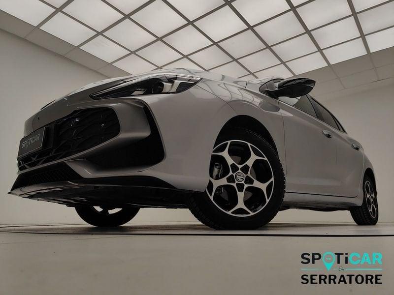 MG MG3 1.5 hybrid+ Luxury auto