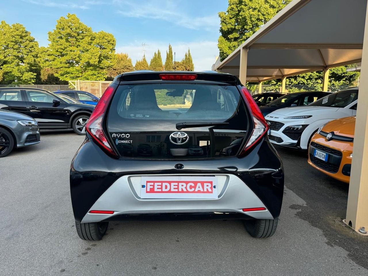 Toyota Aygo Connect 1.0 VVT-i 72CV 5 porte x-cool