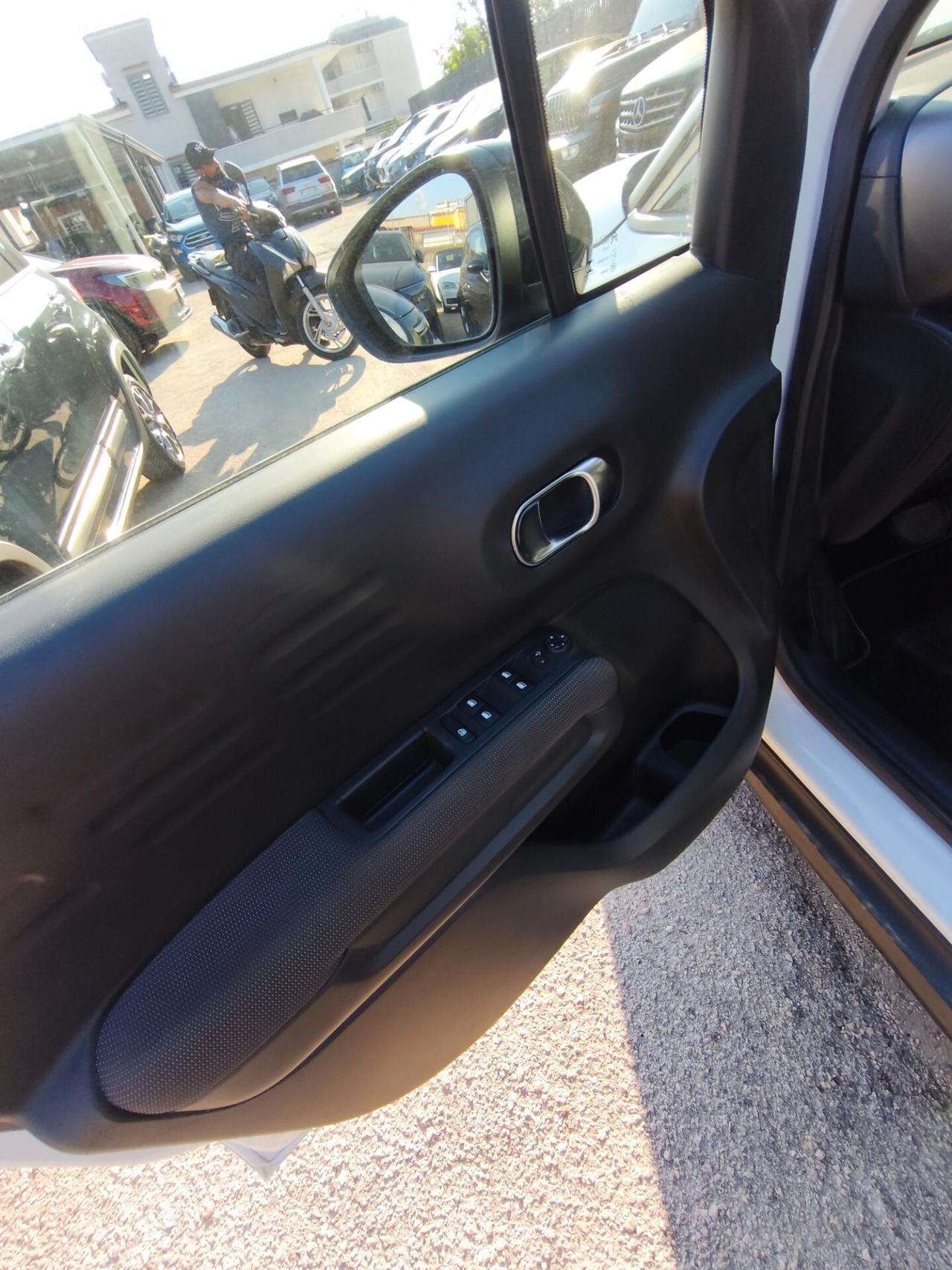 Citroen C3 Aircross BlueHDi 120 S&S EAT6 Shine Pack