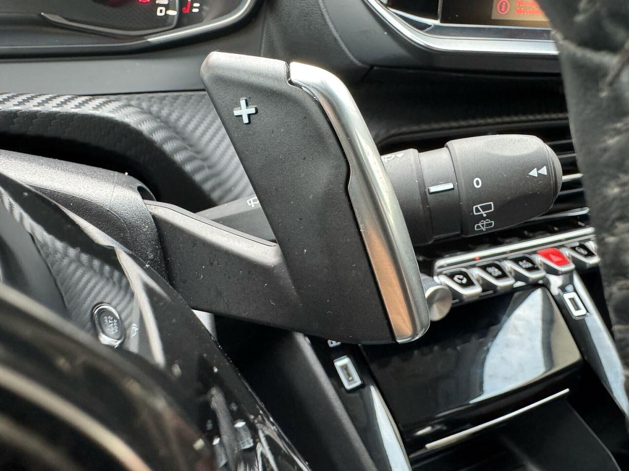 PEUGEOT 2008 BlueHDi 130cv 2021 !!! PROMO!!!