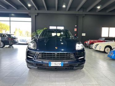 Porsche Macan 2.0 PASM