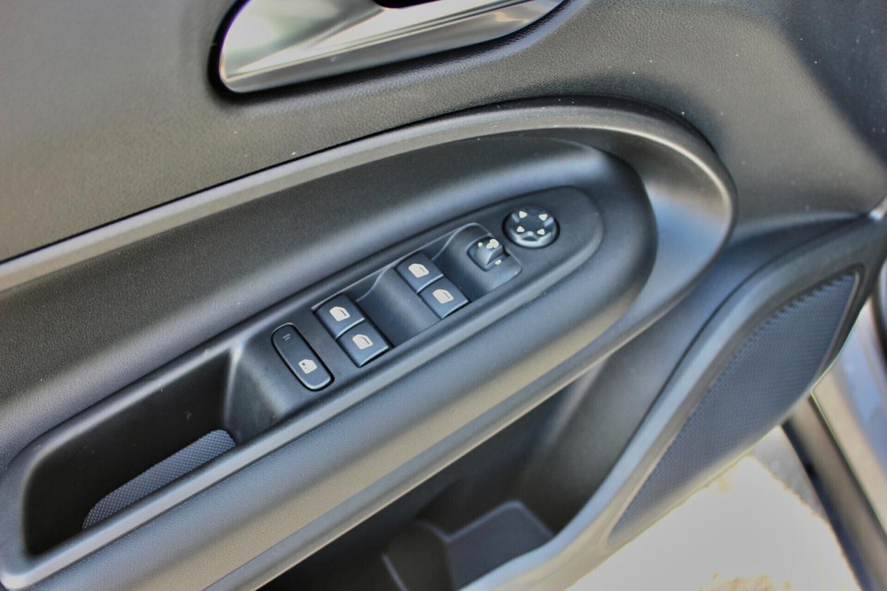 JEEP AVENGER 1.2 Turbo HYBRID SUMMIT CAMERA 180° PADDLE AL VOLANTE