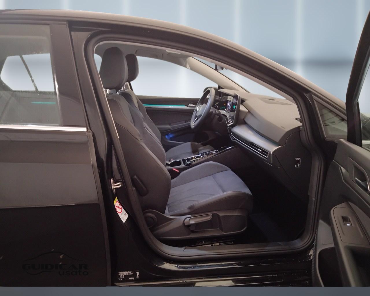 VOLKSWAGEN Golf VIII 2024 - Golf 2.0 tdi Style 150cv dsg