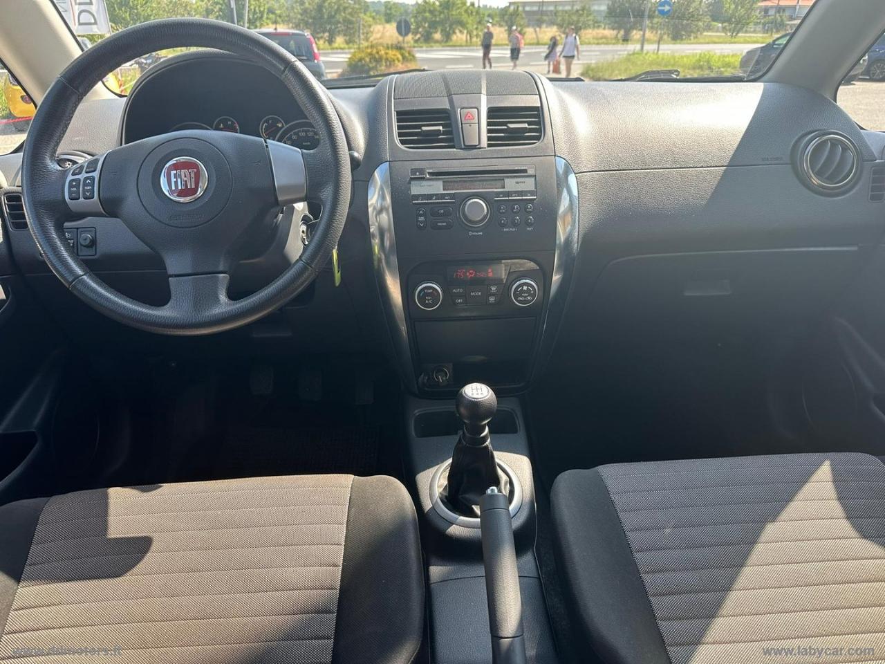 FIAT Sedici 1.6 4x4 Dynamic 4X4