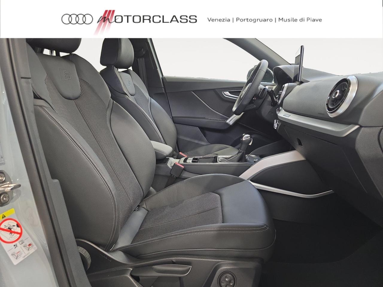 Audi Q2 35 2.0 tdi identity black s tronic