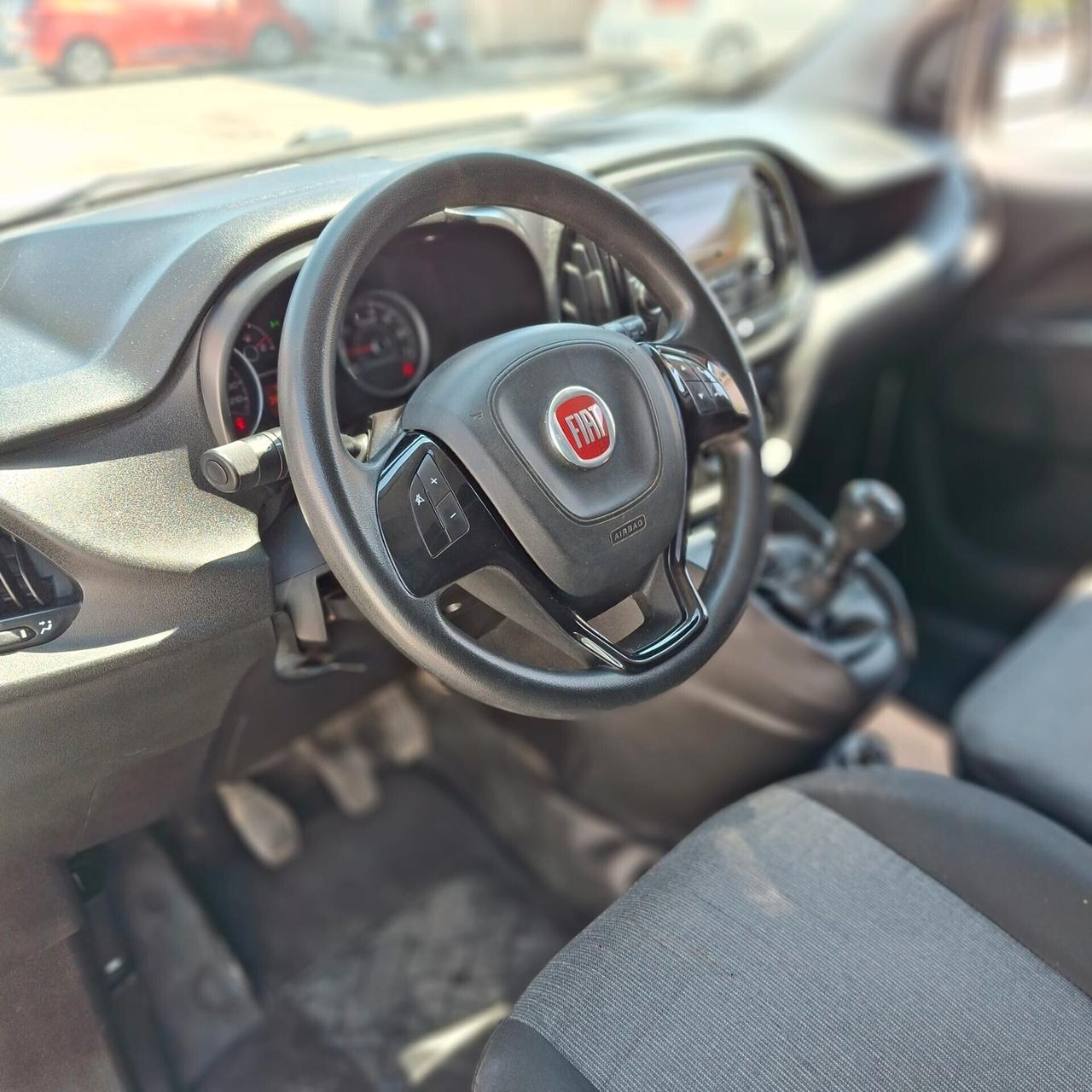 FIAT DOBLO' 1.6 MTJ 3 POSTI