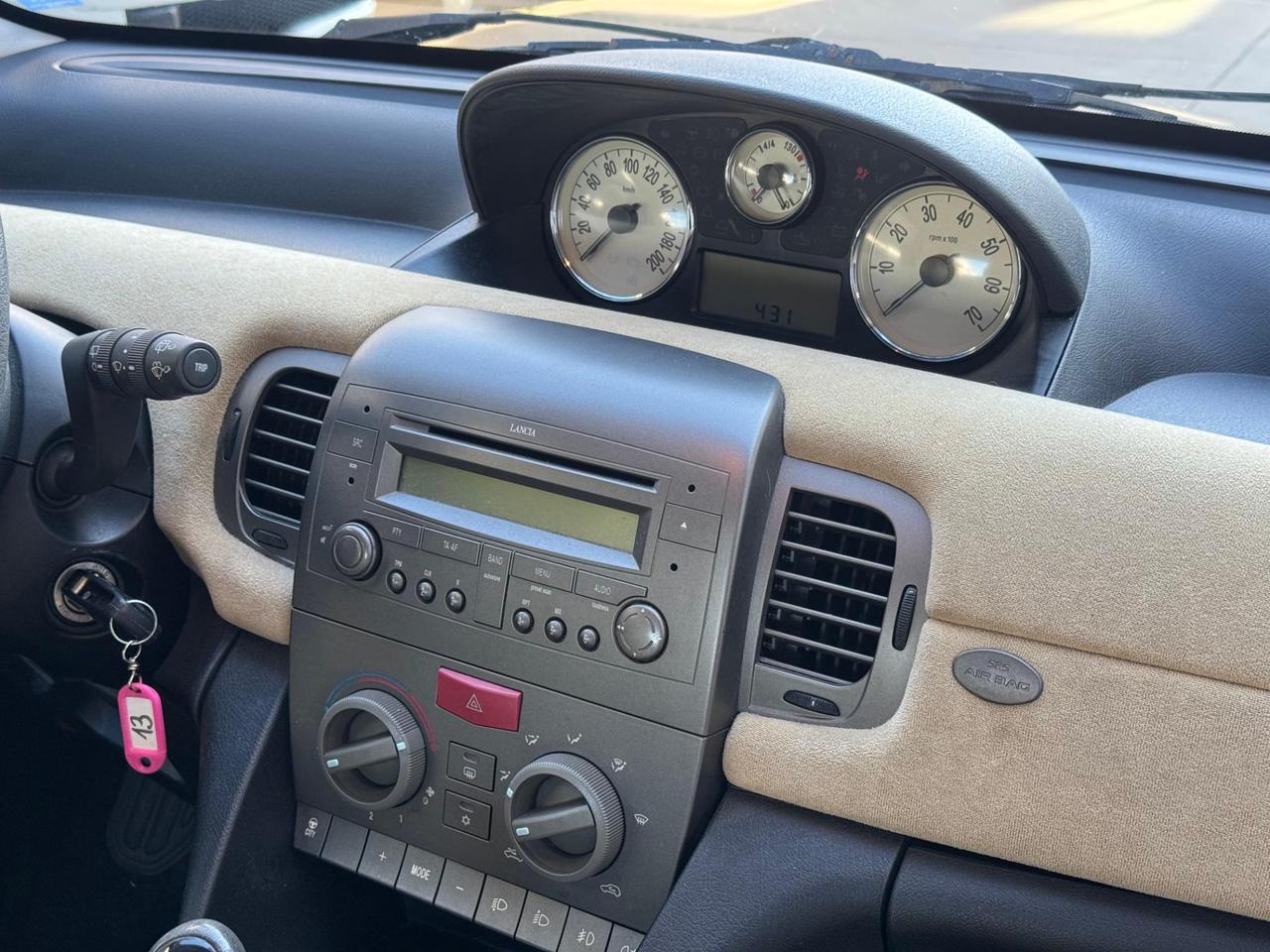 Lancia Ypsilon 3 Porte 1.2 16v Oro