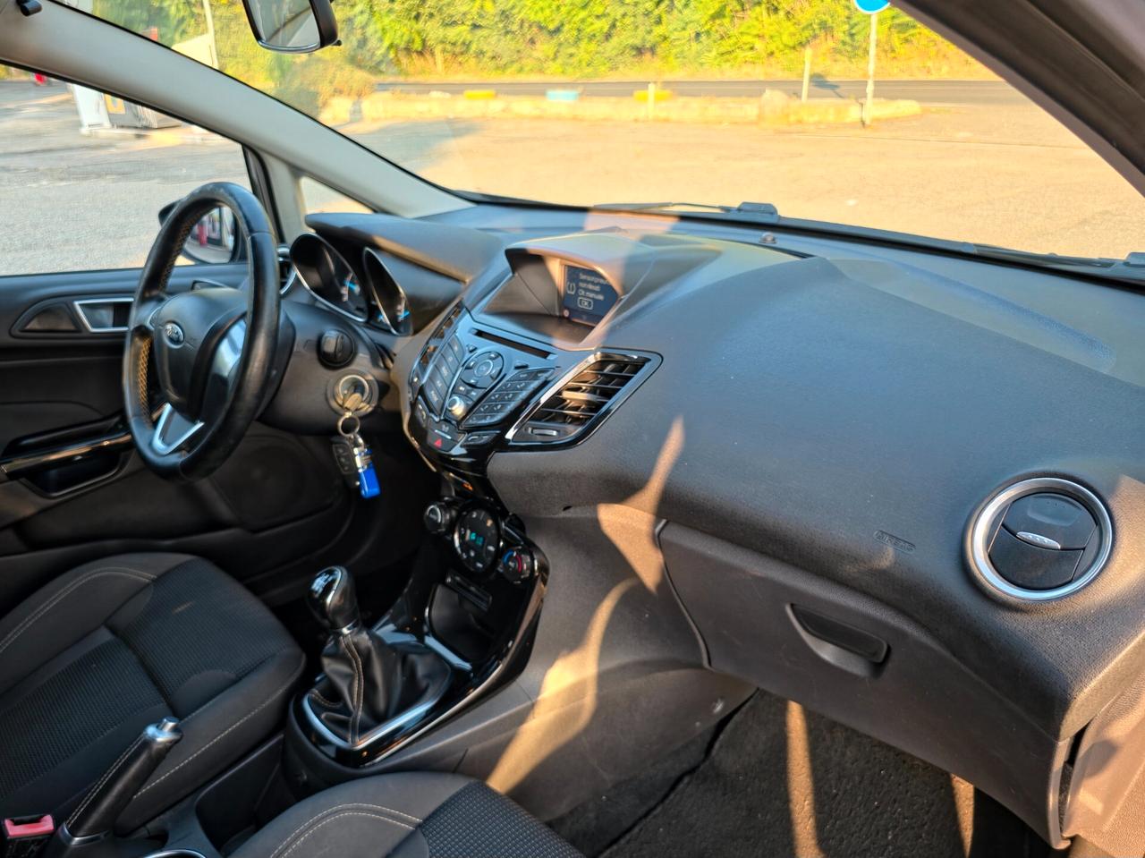 Ford Fiesta 1.5 TDCi 75CV 5 porte ST-Line E6B Manuale NEO 2017