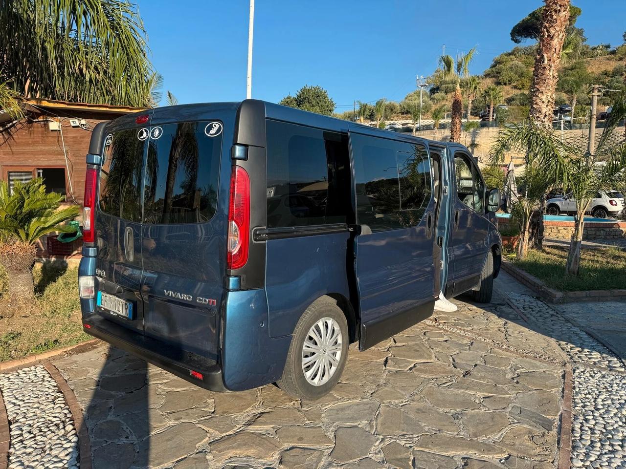Opel Vivaro 29 2.0 CDTI 120CV PC-TN Combi 9 posti Easytronic