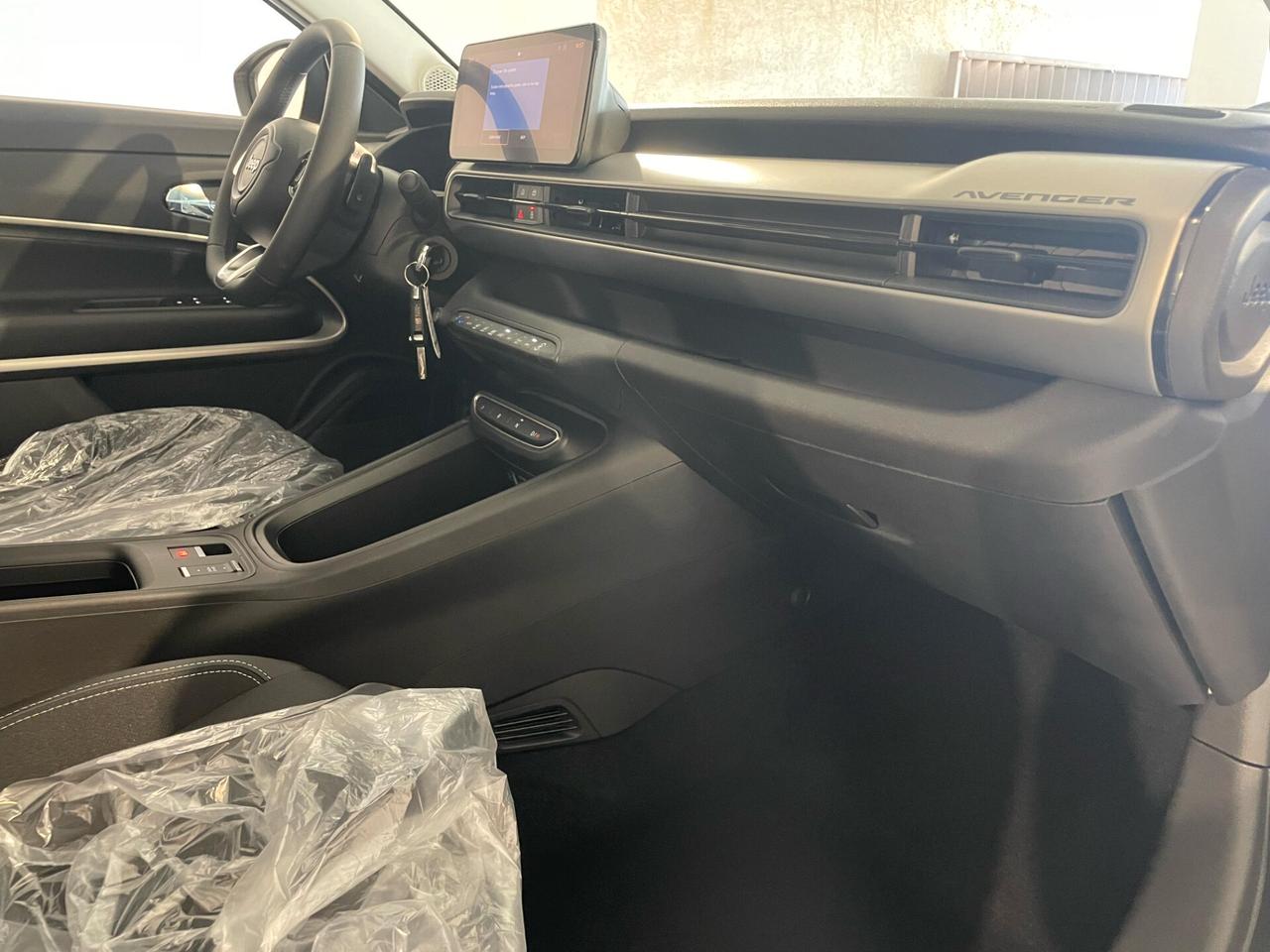 Jeep Avenger 1.2 MHEV 100CV AUTOMATICA IVA DEDUCIBILE