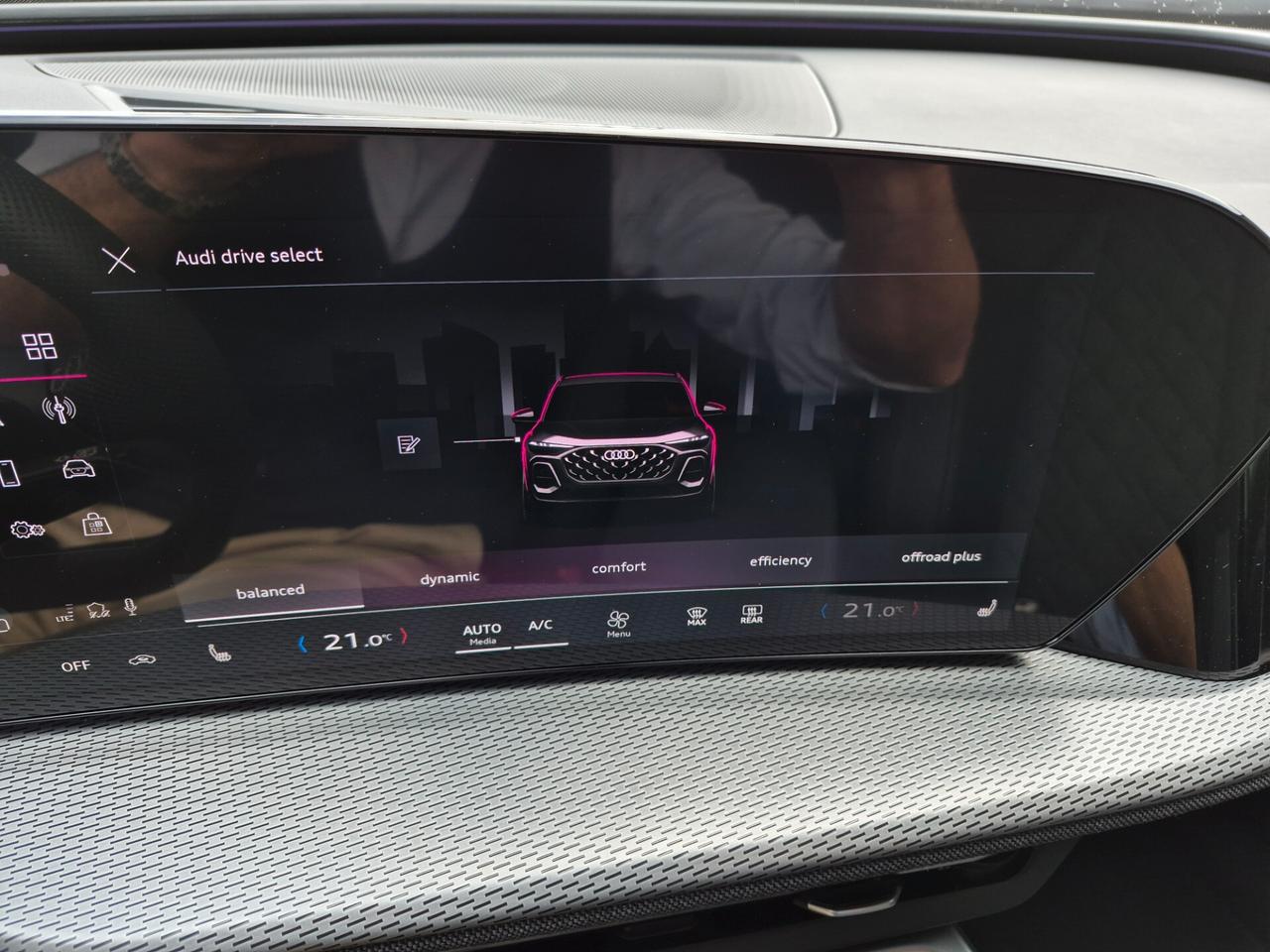 Audi Q5 2.0 TDI MHEV *QUATTRO* S LINE PLUS MATRIX DISPLAY PASS. MMI 360° CARPLAY