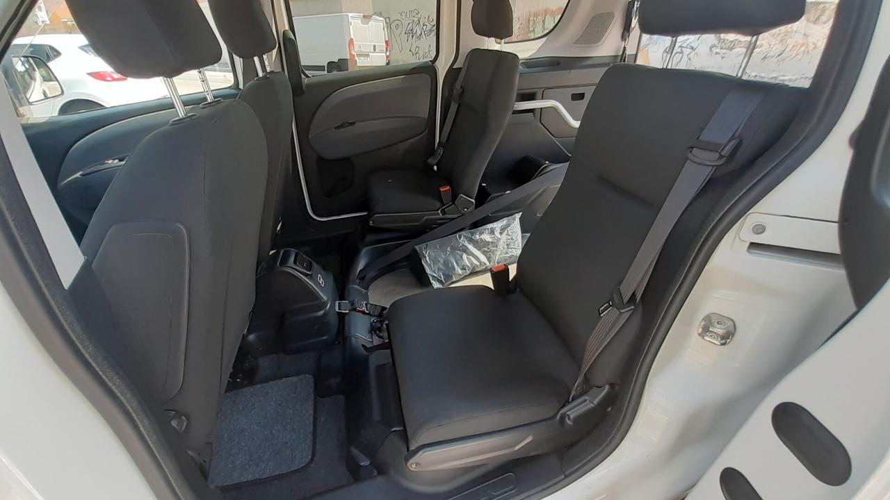 Doblò trasporto disabili ribassato Focaccia