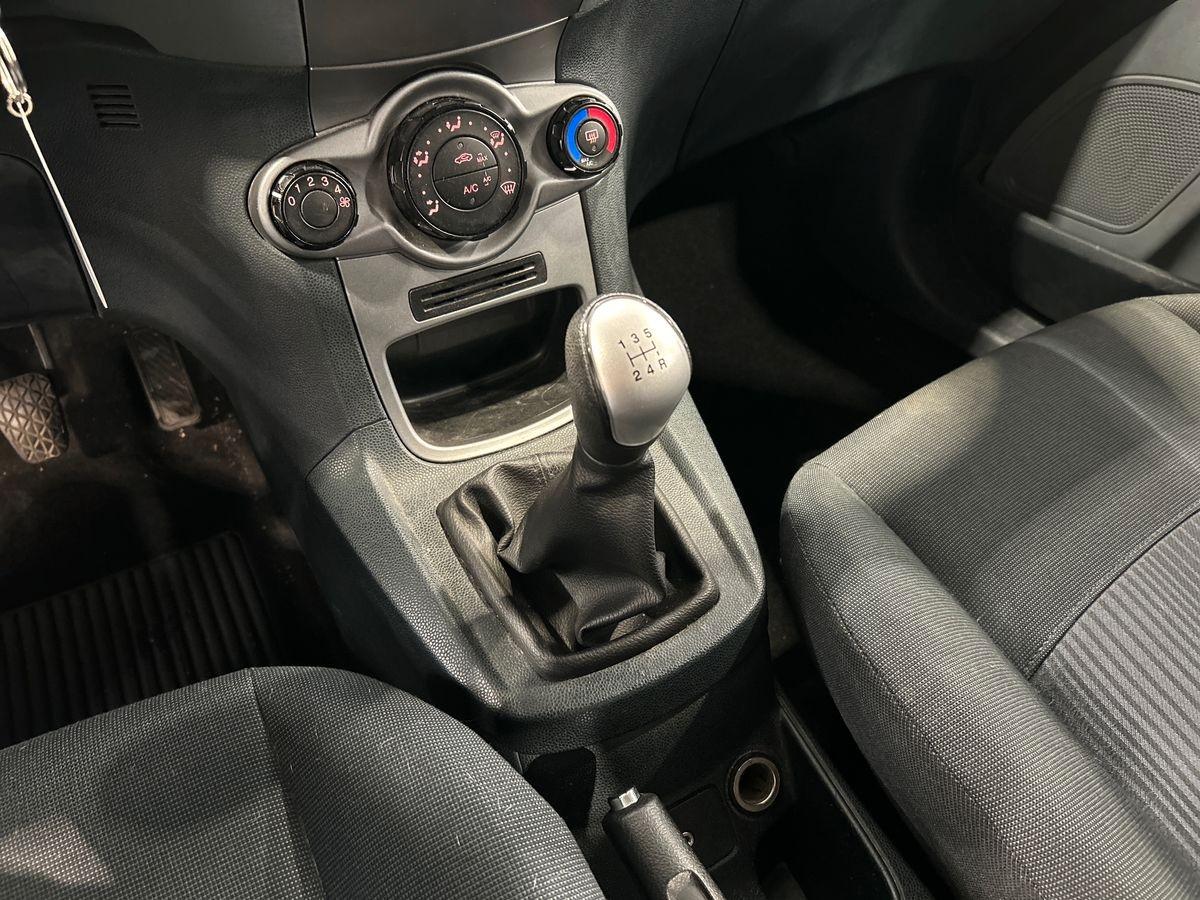 FORD Fiesta VI 2008 - Fiesta 5p 1.2 16v Titanium FL