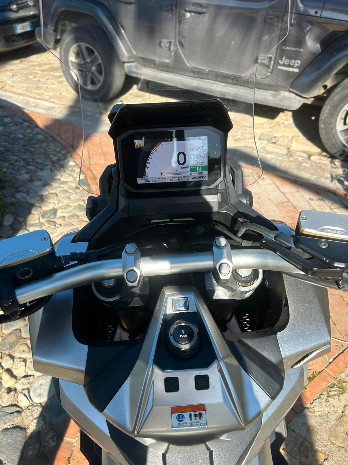 Honda xadv 750 11000km