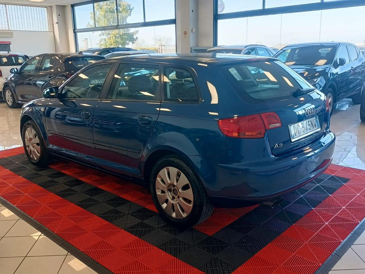 Audi A3 2.0 16V FSI tiptronic Ambition