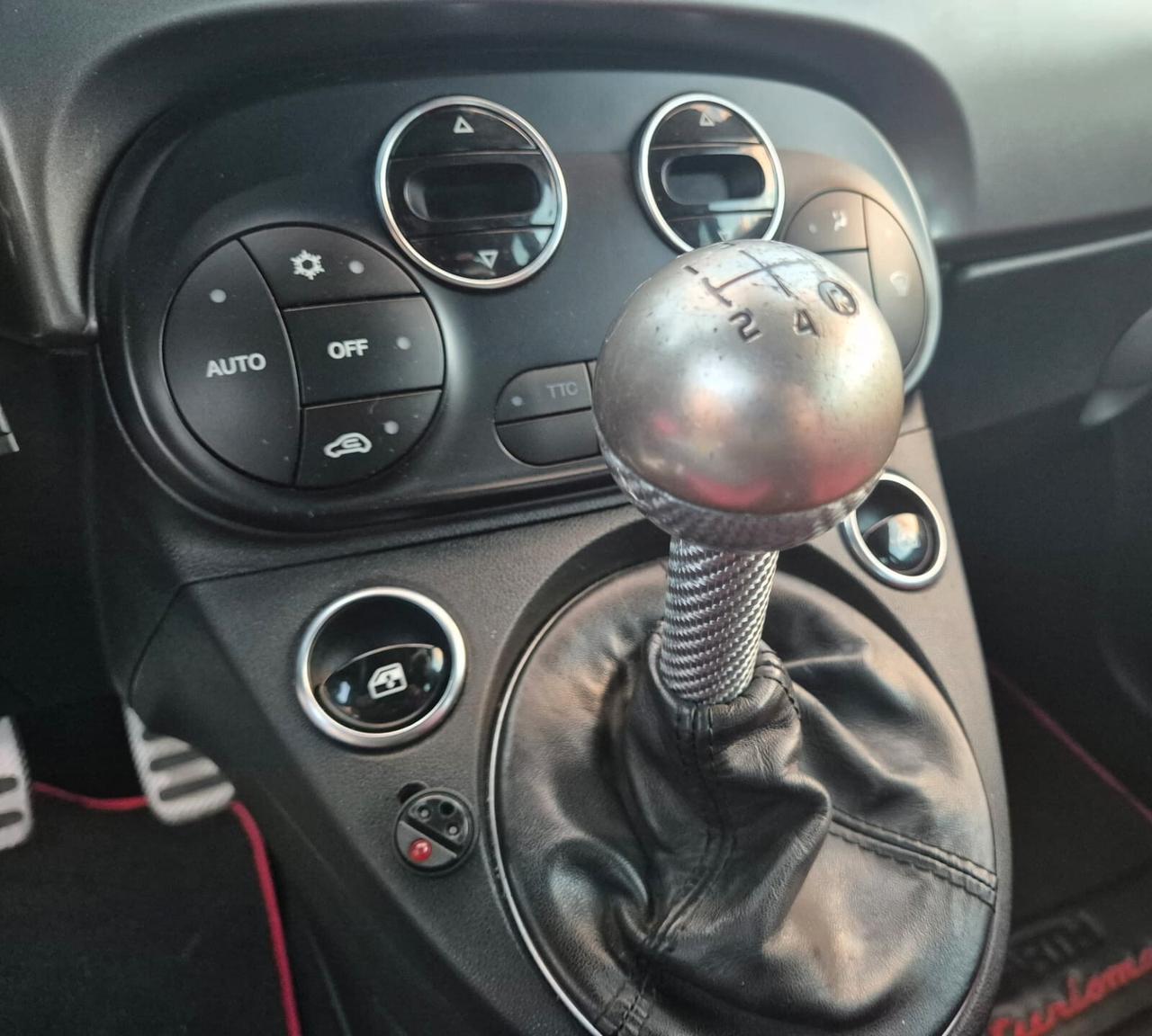 Abarth 595 1.4 Turbo T-Jet 165 CV Turismo