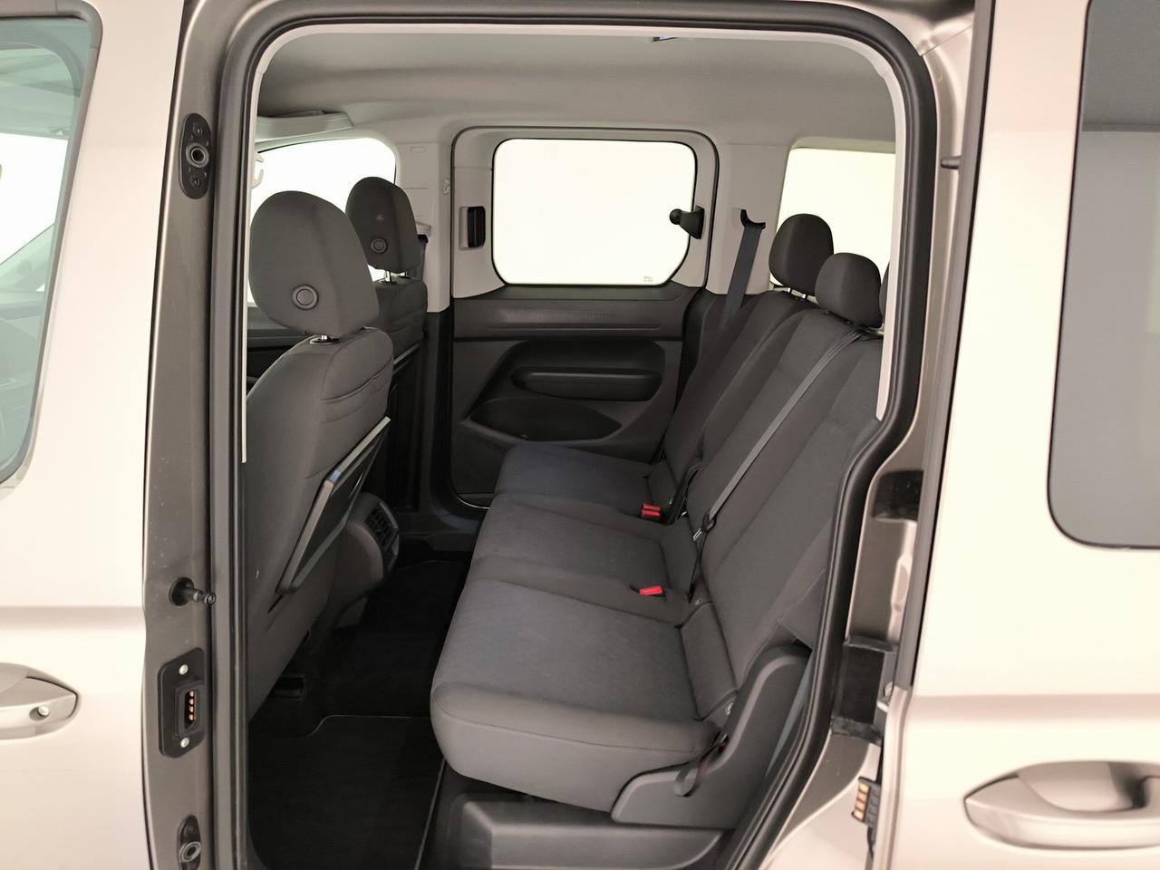 Volkswagen Caddy 2.0 tdi 122cv edition dsg7
