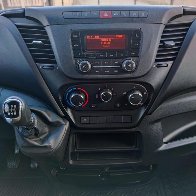 IVECO DAILY 35S12 VH2 FURG.PASSO MEDIO/CORTO 3 PTI-2020