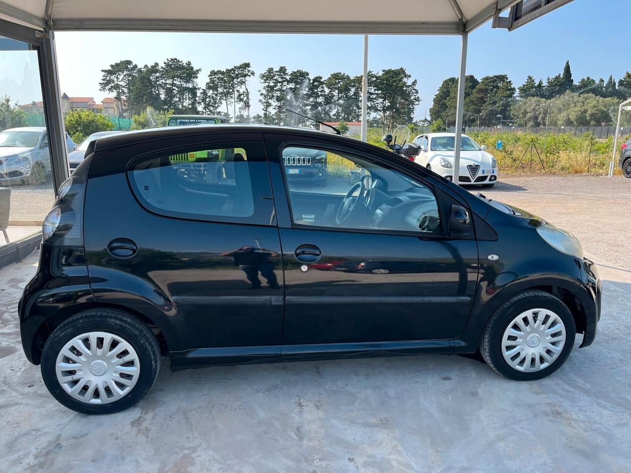Citroen C1 1.0 3p. Van Attraction