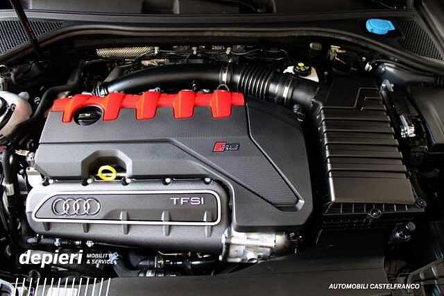 Audi RS3 Sportback Sportback TFSI quattro S tronic