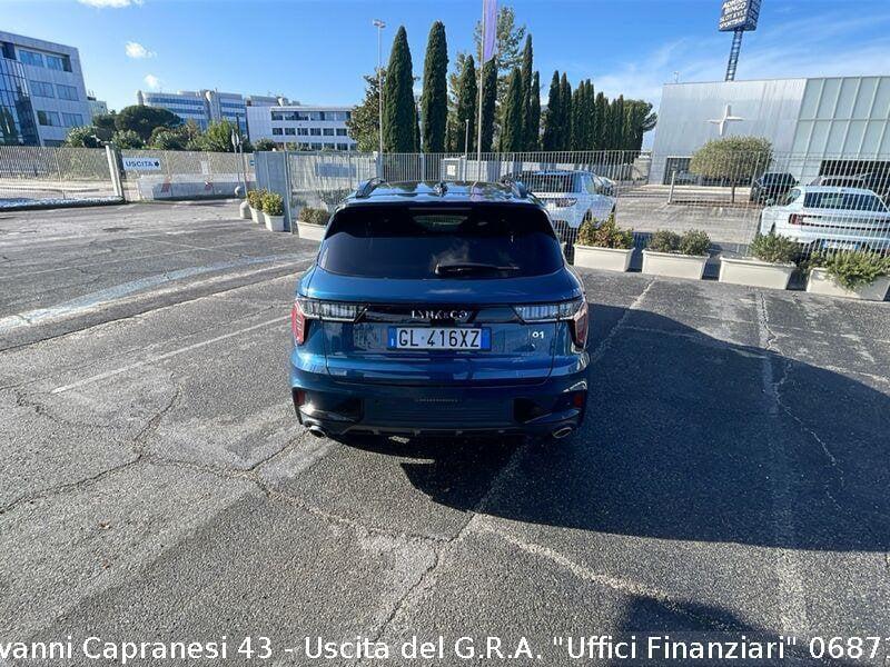 Lynk & Co 01 01 PHEV