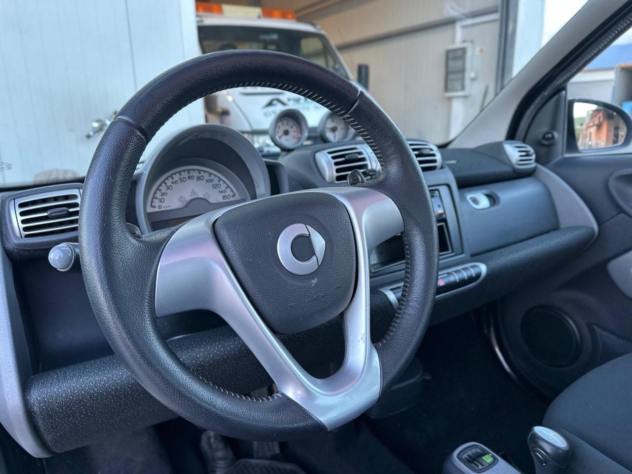 Smart ForTwo 1000 52 kW MHD coupé passion