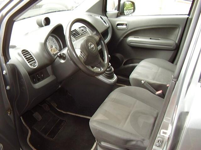 Opel Agila 1.2 16V NEOPATENTATI