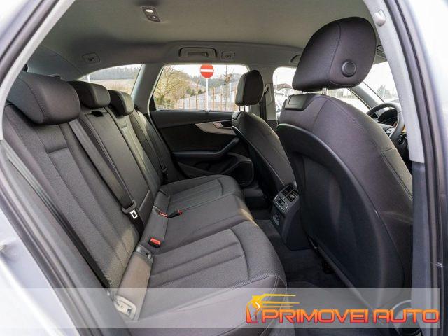 AUDI A4 Avant 40 TDI S TRONIC