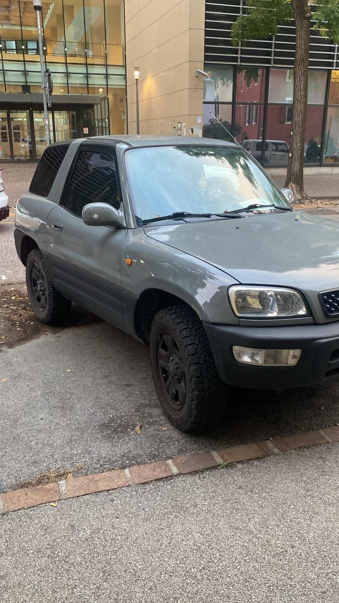 Toyota RAV 4 2.0i 16V cat 3 porte LEGGERE