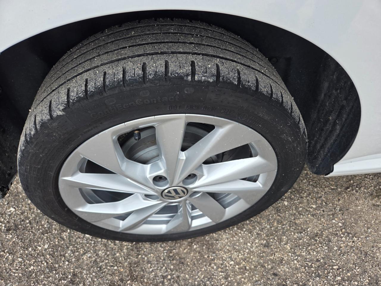 VW POLO ANNO 2014 RESTYLING KM 110000 CERTIFICATI