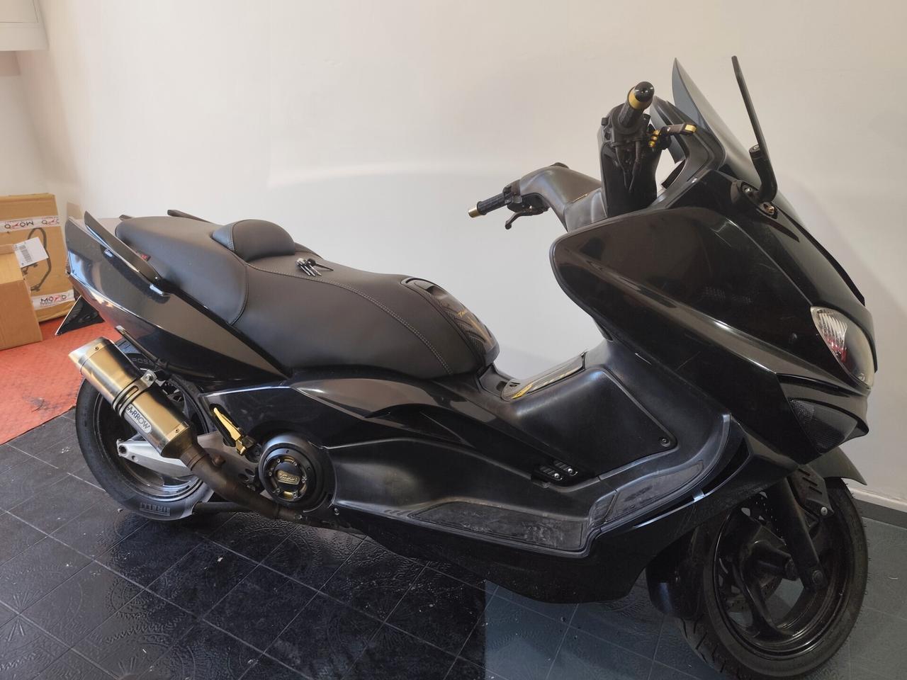 Yamaha T Max 530