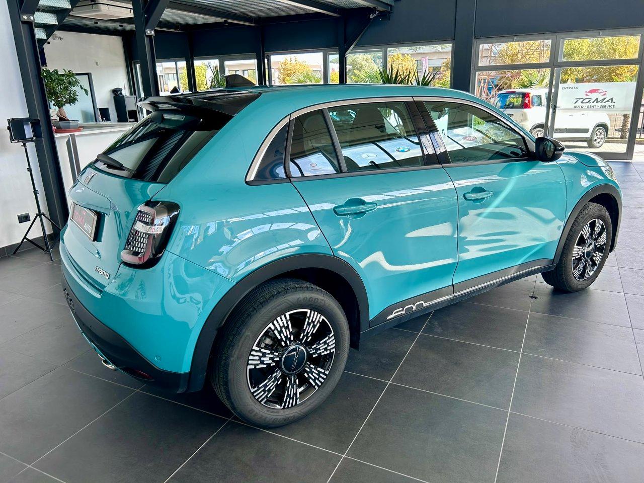 Fiat 600 1.2 hybrid La Prima 145cv auto