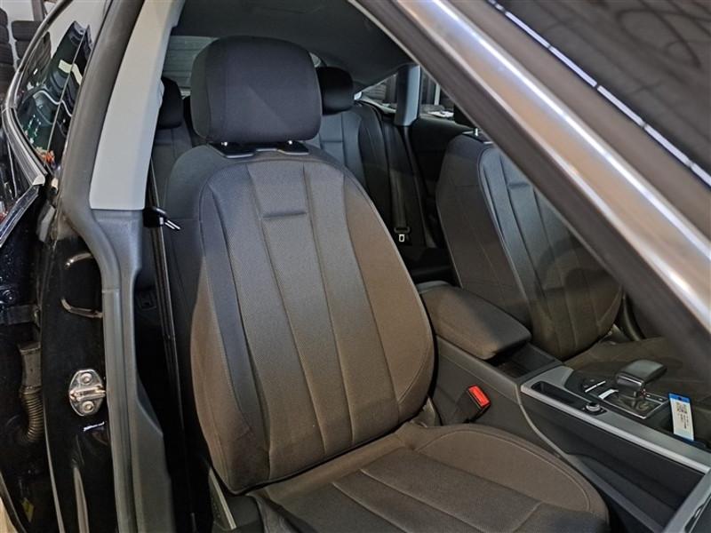 AUDI A5 SPORTBACK 35 TDI MHEV Business Advanced S tronic