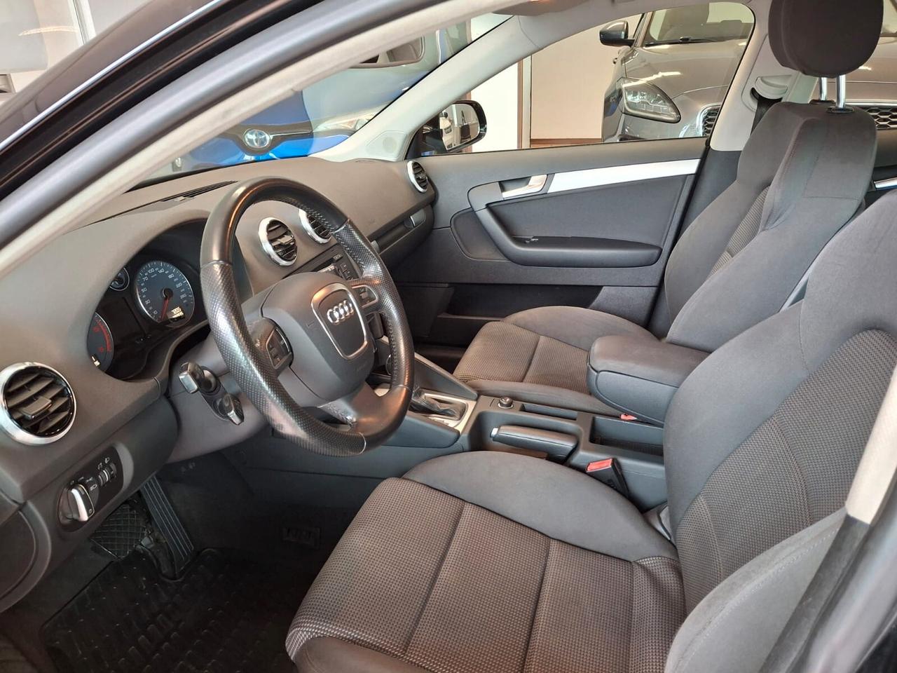Audi A3 Sportback 1.6 tdi Ambition s-tronic