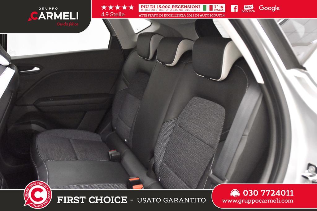 Renault Captur 1.6 E-TECH Hybrid Techno Fast Track Auto