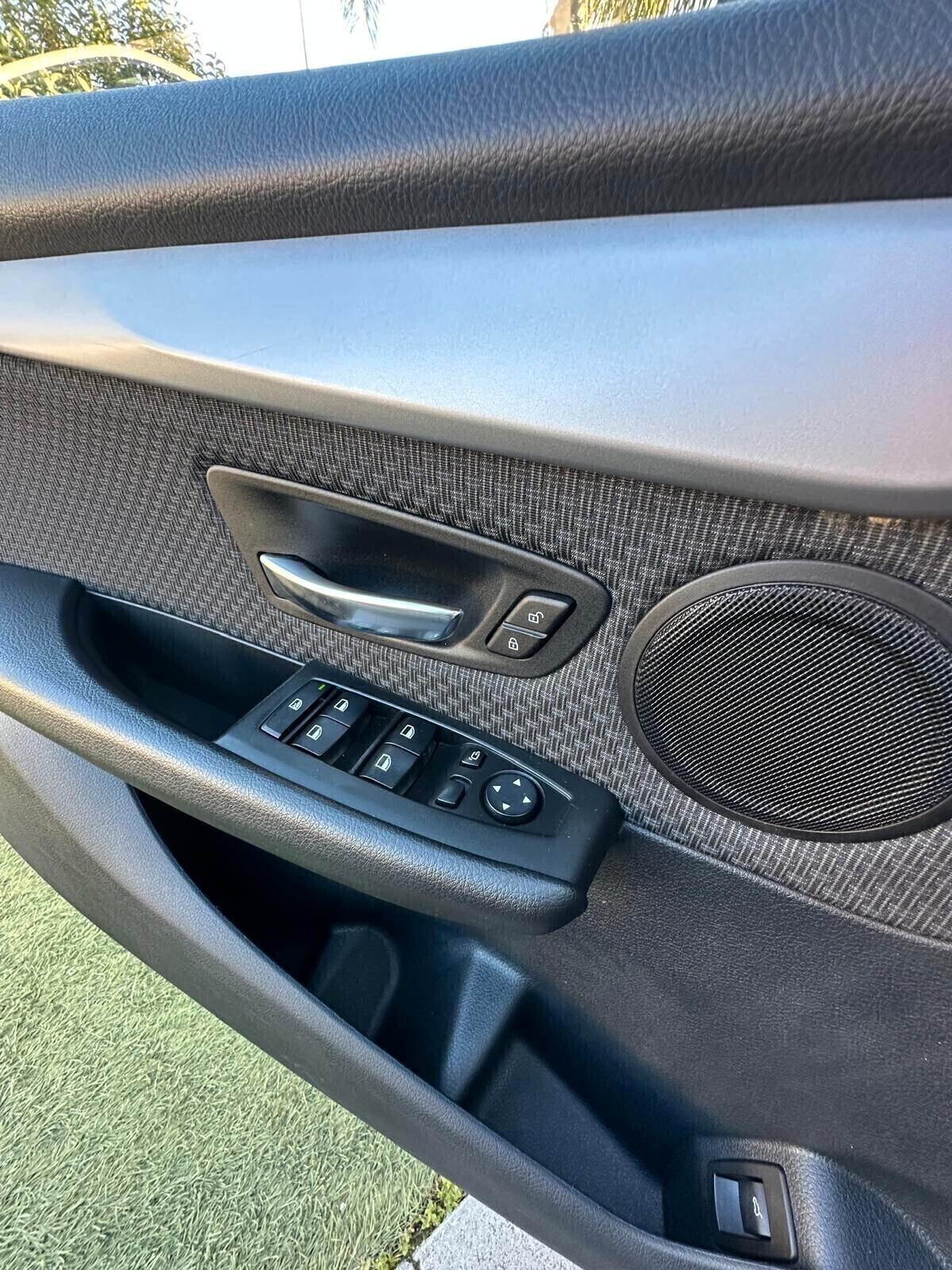 Bmw Serie 2 Gran Tourer 216d 1.5 116CV 7 POSTI FARI FULL LED- AUTOMATICA 2020