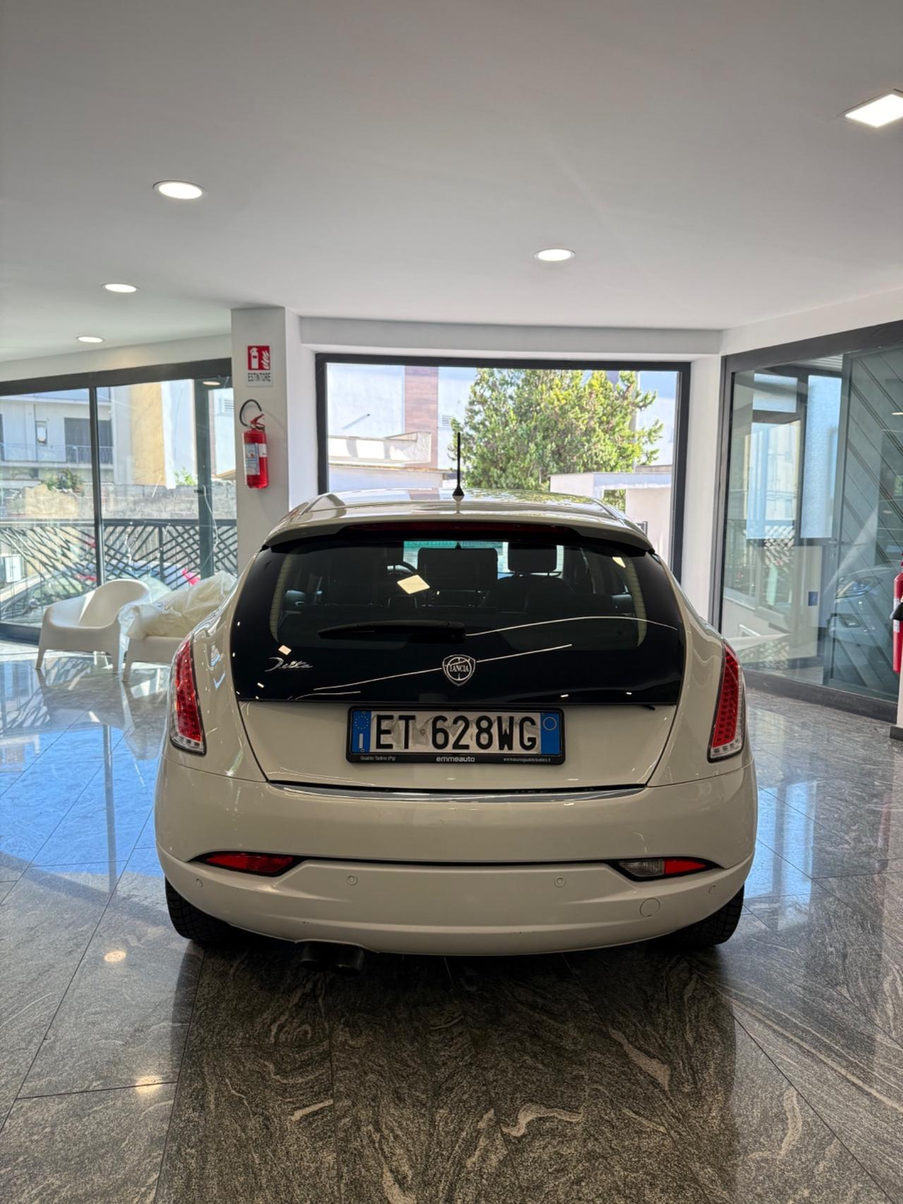 Lancia Delta 1.6 MJT DPF Silver