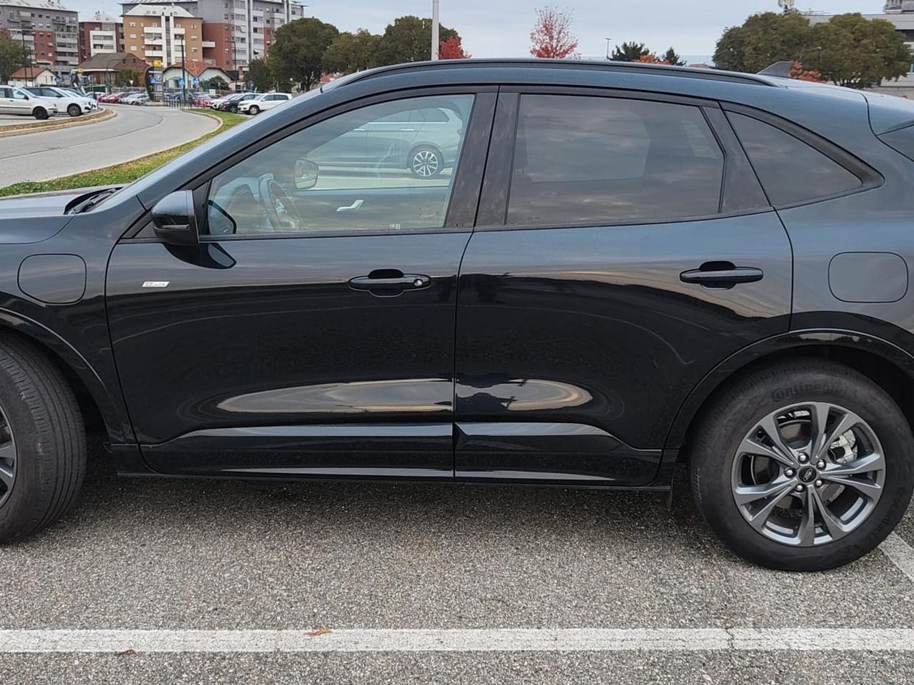 Ford Kuga 2.5 Duratec PHEV ST LiNE #7574