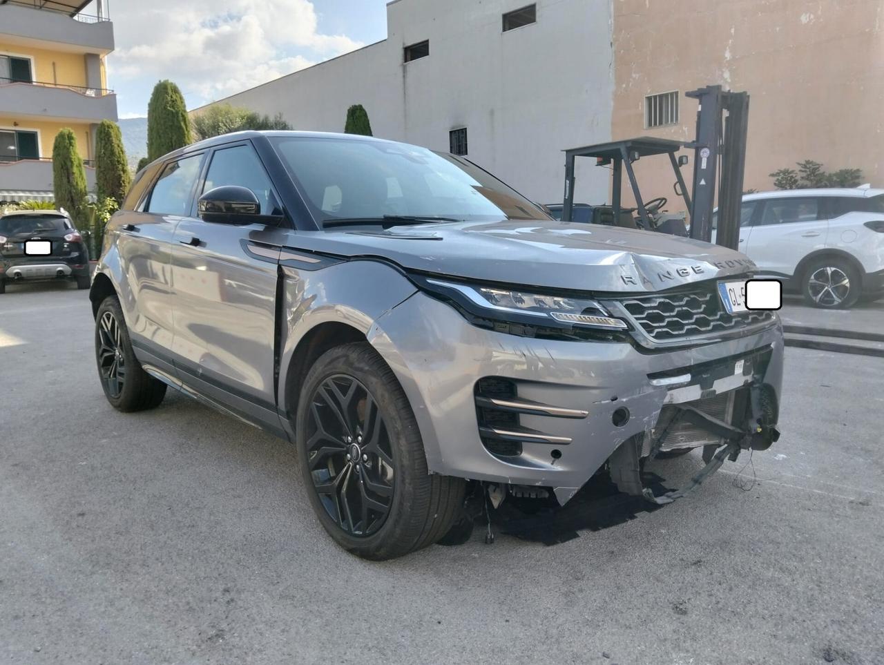 Range Evoque 2.0D 163cv AWD R-Dynamic 2022 SINISTRATA