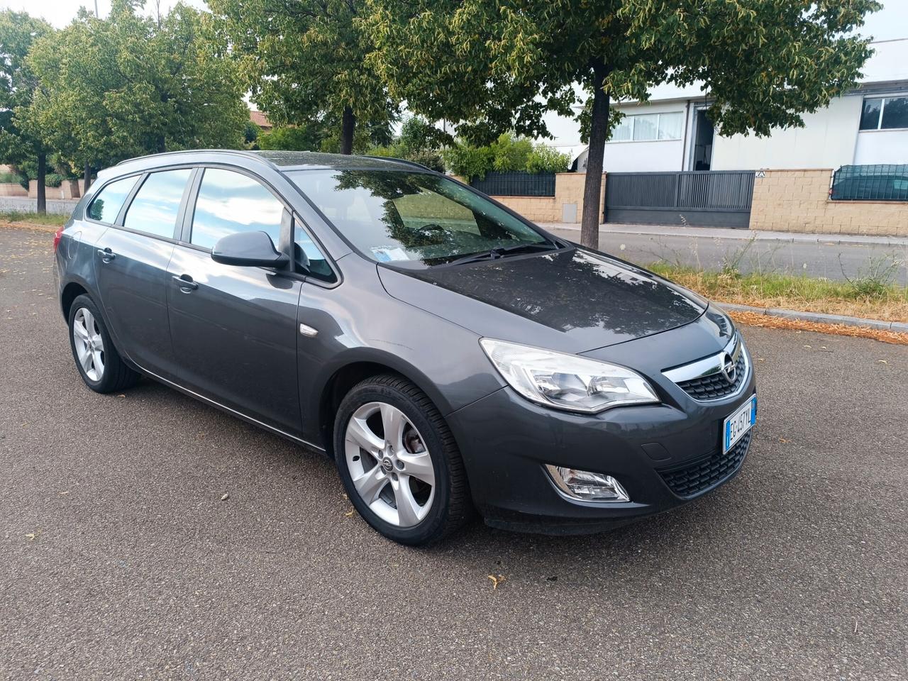 Opel Astra 1.4 benzina SW SOLAMENTE 99.000 KM