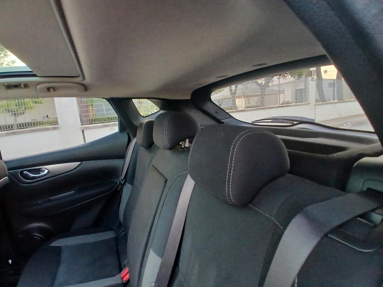 Nissan Qashqai 1.5 dCi N-Connecta