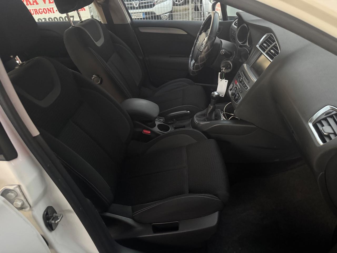 Citroen C4 1.6 HDI neopatentati garanzia 12 mesi