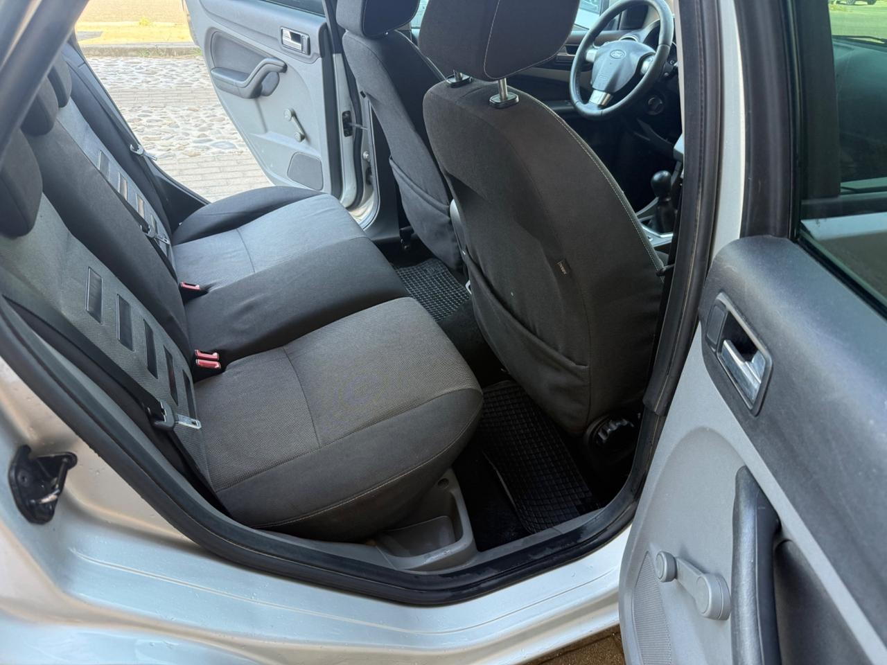Ford Focus 1.6 Ti-VCT (115CV) 5p. Tit.