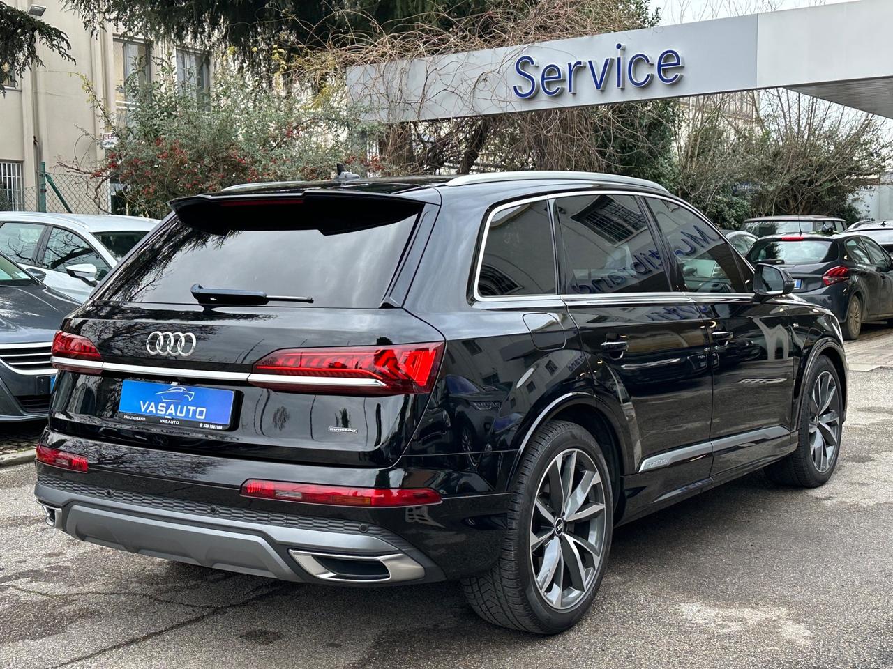 Audi Q7 45 TDI quattro tiptronic Sport Plus S-Line 7 POSTI